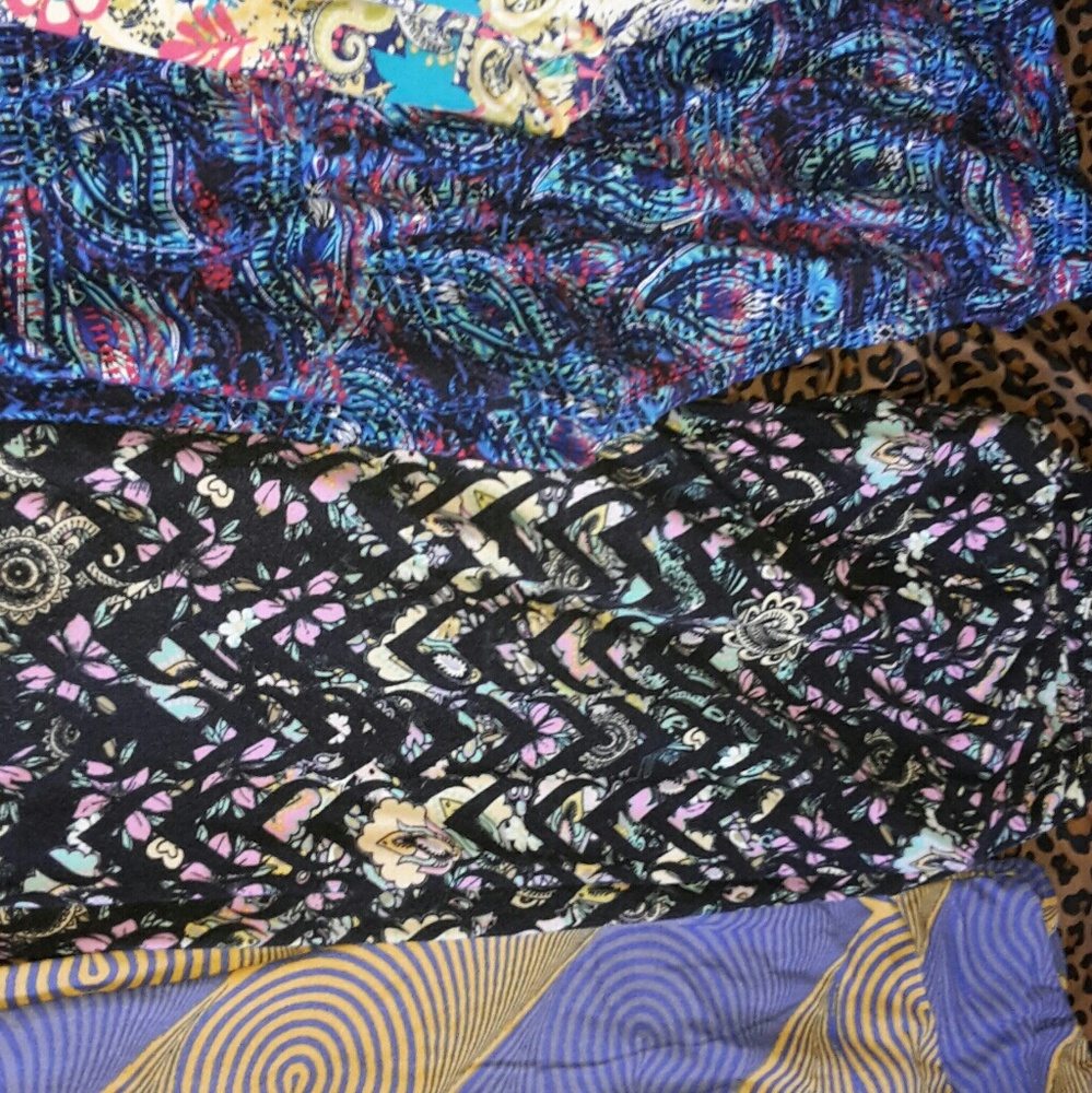 Lularoe TV leggings 7 pair... $10 per pair